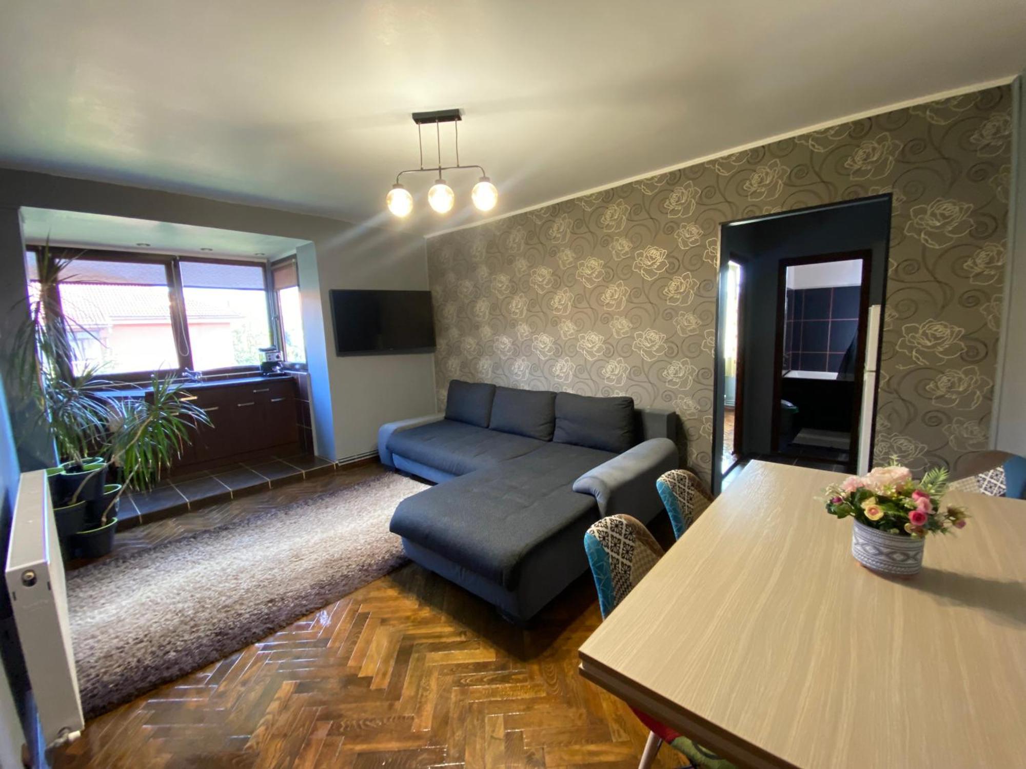 Comfort Home Apartment 2 เปโตรชานิ ภายนอก รูปภาพ