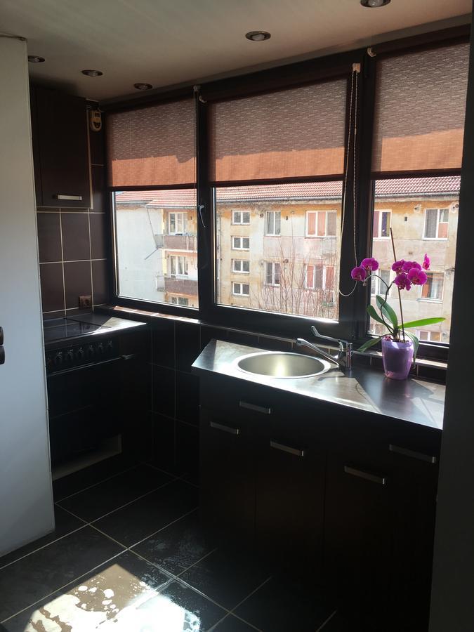 Comfort Home Apartment 2 เปโตรชานิ ภายนอก รูปภาพ
